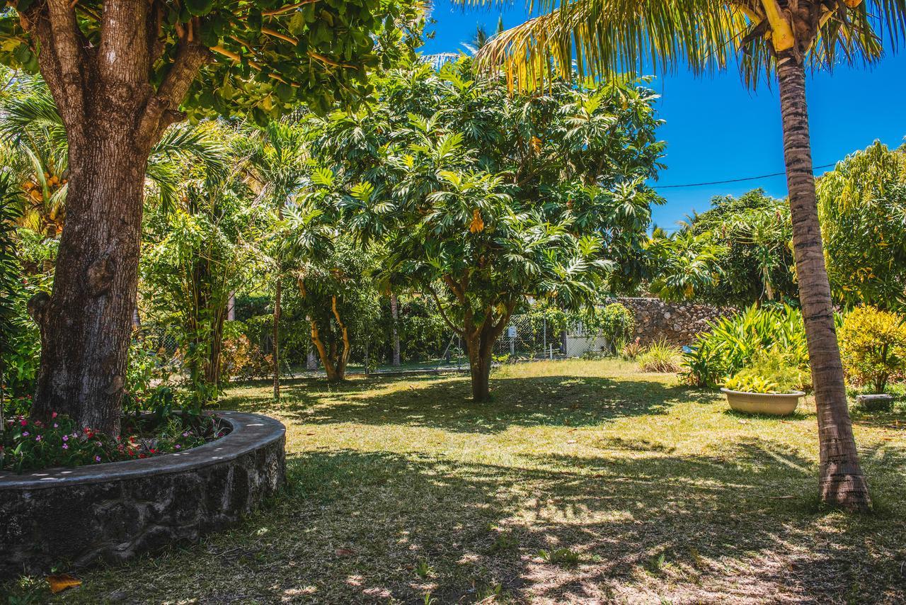 Coconuts Villa Grand-Baie Exterior photo
